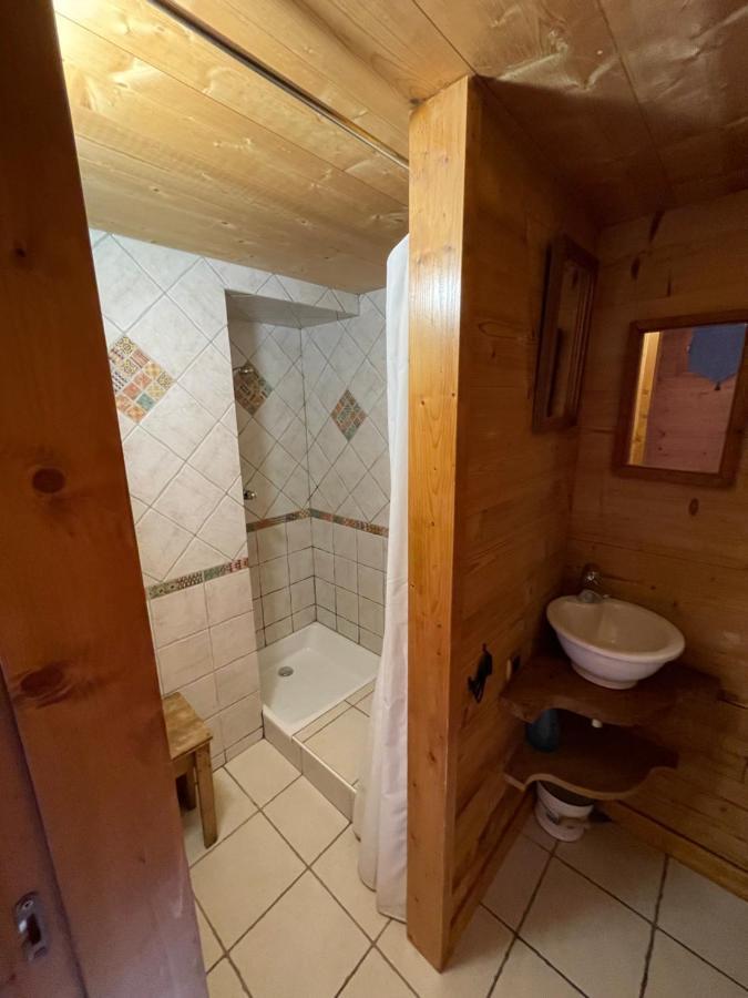 "Chalet Les Aravis" Chalet Et Appartements เลอกรองด์บอร์นอง ภายนอก รูปภาพ