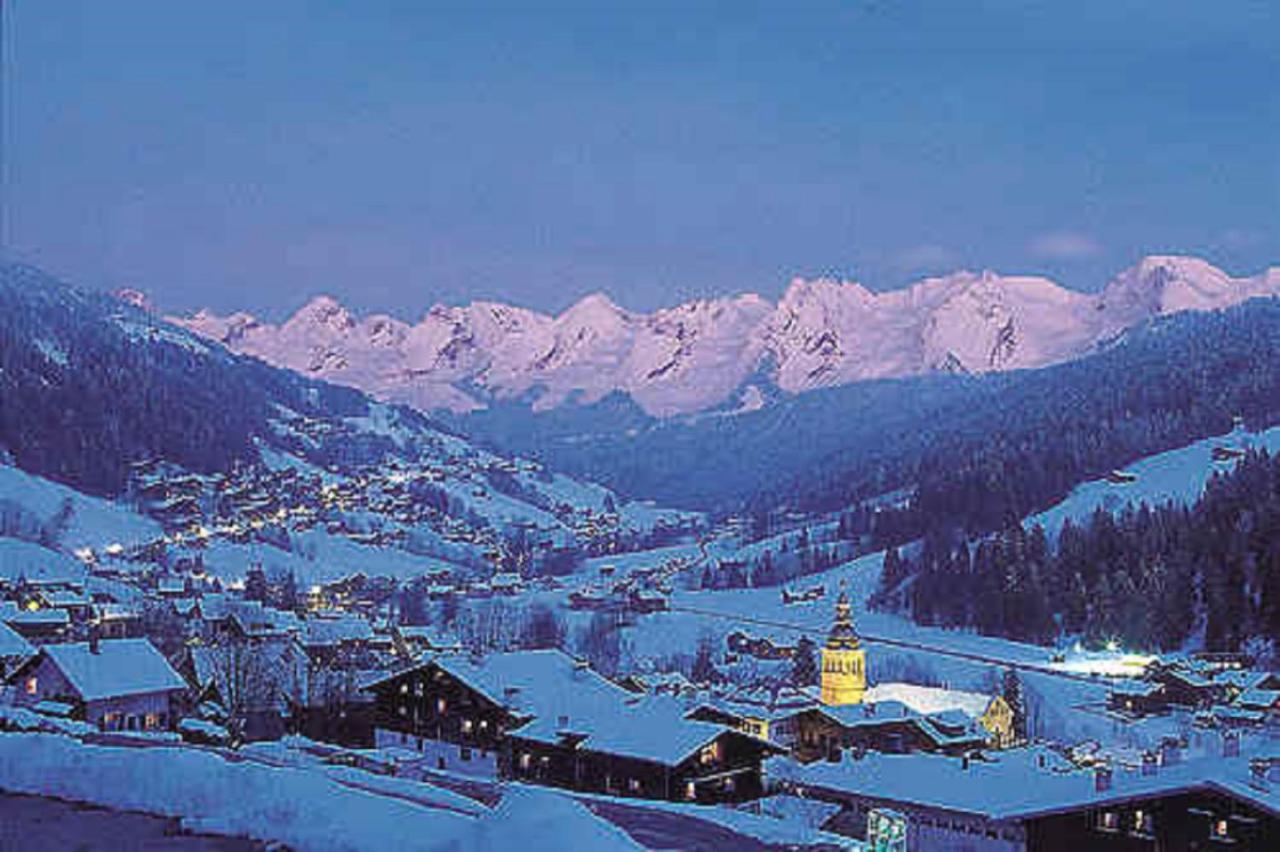 "Chalet Les Aravis" Chalet Et Appartements เลอกรองด์บอร์นอง ภายนอก รูปภาพ